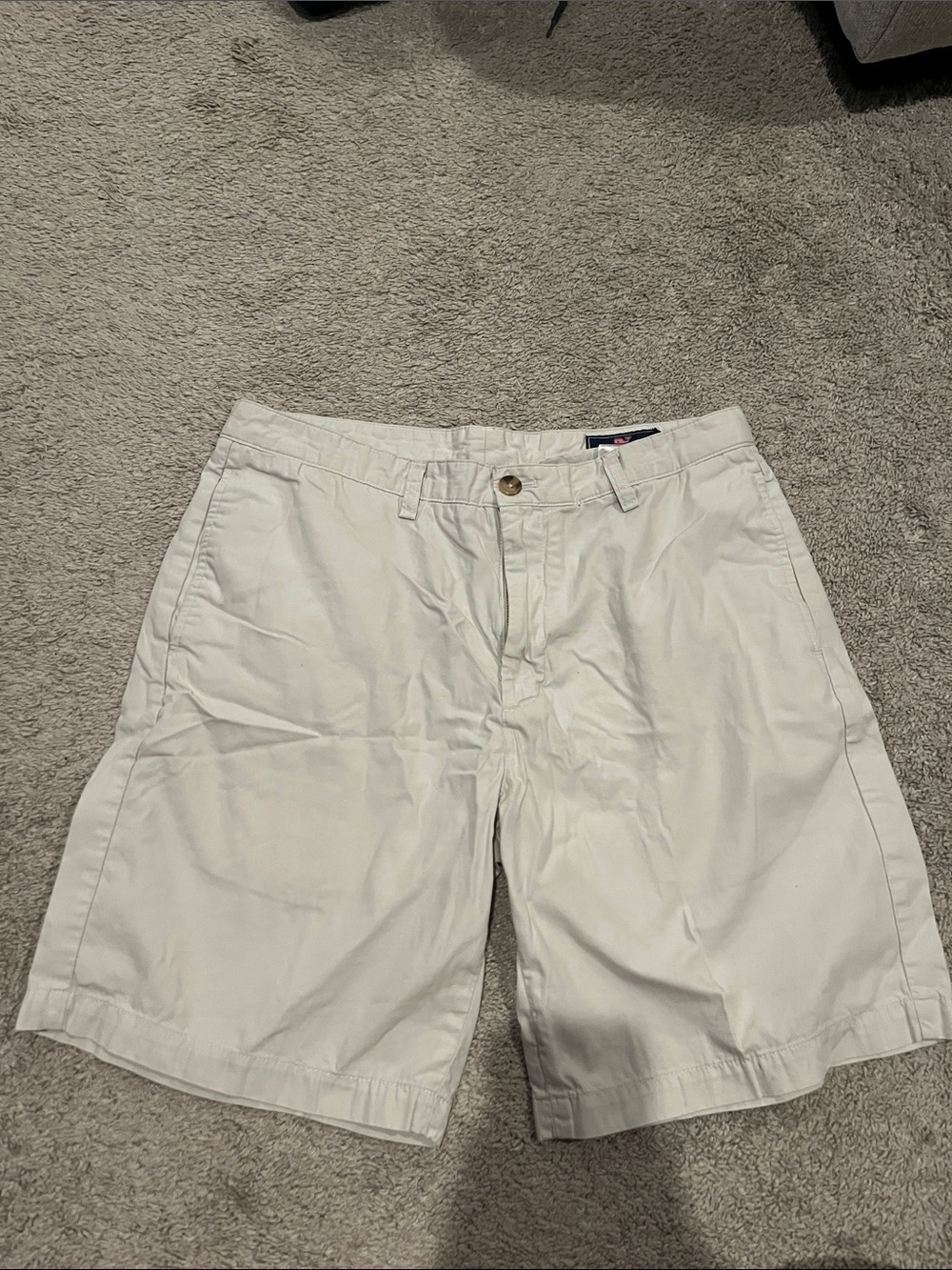Men's Vineyard Vines Classic Cream Cotton Shorts - Casual Everyday Style